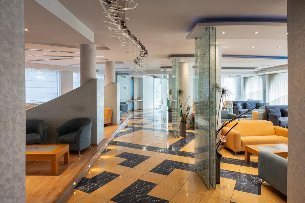Kreoli Suites Glyfada Athén Kültér fotó